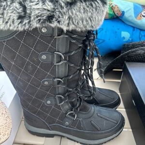 Women’s Bearpaw Winter Boots
